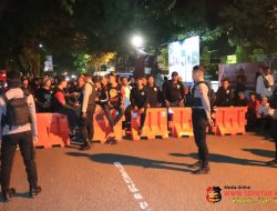 Polisi Pertebal Pengamanan Debat Pilkada Publik di Ponorogo Berjalan Aman dan Kondusif