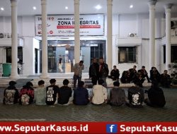 Dalam Operasi Pekat Semeru 2025 Polrestabes Surabaya Amankan Kelompok Pemuda yang Diduga Akan Tawuran
