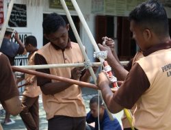 Asah Keterampilan dan Kerjasama, WBP Pramuka Lapas I Madiun Ikuti Pembinaan Materi Pionering