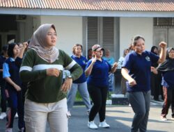 Tebar Semangat dari Balik Jeruji, Warga Binaan Perempuan Lapas I Madiun Gelar Senam Pagi