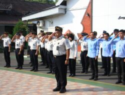 Sentuhan Motivasi di Apel Pagi, Kalapas Kobarkan Semangat Pelayanan