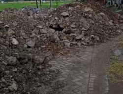Jalan Warga Ditimbun Tanah Urug, Pemdes Kaloran Didesak Bertindak Cepat