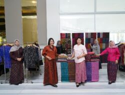 Lestarikan Warisan Bali, Jegeg Tri Busana Hadirkan Sentuhan Modern pada Tenun Endek Tradisional