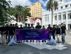 Horison Arcadia Heritage Berbagi Makanan dan Ikut Aksi Bersih-Bersih, Apresiasi Penjaga Kenyamanan Kota Lama