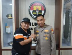 Abah Samsul Arifin Pererat Silaturahmi dengan Kasi Humas Polres Bangkalan