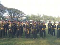 Tingkatkan Profesionalisme Prajurit, Personil Kodim 1617/Jembrana Ikuti Ujian Kenaikan Tingkat Sabuk Pencak Silat Militer