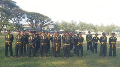 Tingkatkan Profesionalisme Prajurit, Personil Kodim 1617/Jembrana Ikuti Ujian Kenaikan Tingkat Sabuk Pencak Silat Militer