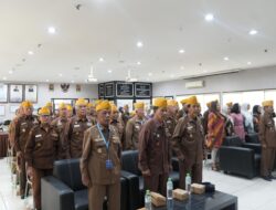 Sambut Hari Pelanggan Nasional, YBM PLN UIP JBTB Hadirkan Layanan Kesehatan Terpadu dan Santunan bagi 50 Veteran Surabaya