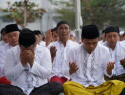 Hadapi Kekeringan, Lapas Narkotika Pamekasan Gelar Shalat Istisqa Bersama 150 Warga Binaan