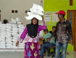 Bantuan Pangan Berdampak Manfaat, Ringankan Beban Perekonomian Masyarakat Desa Anggersek Camplong
